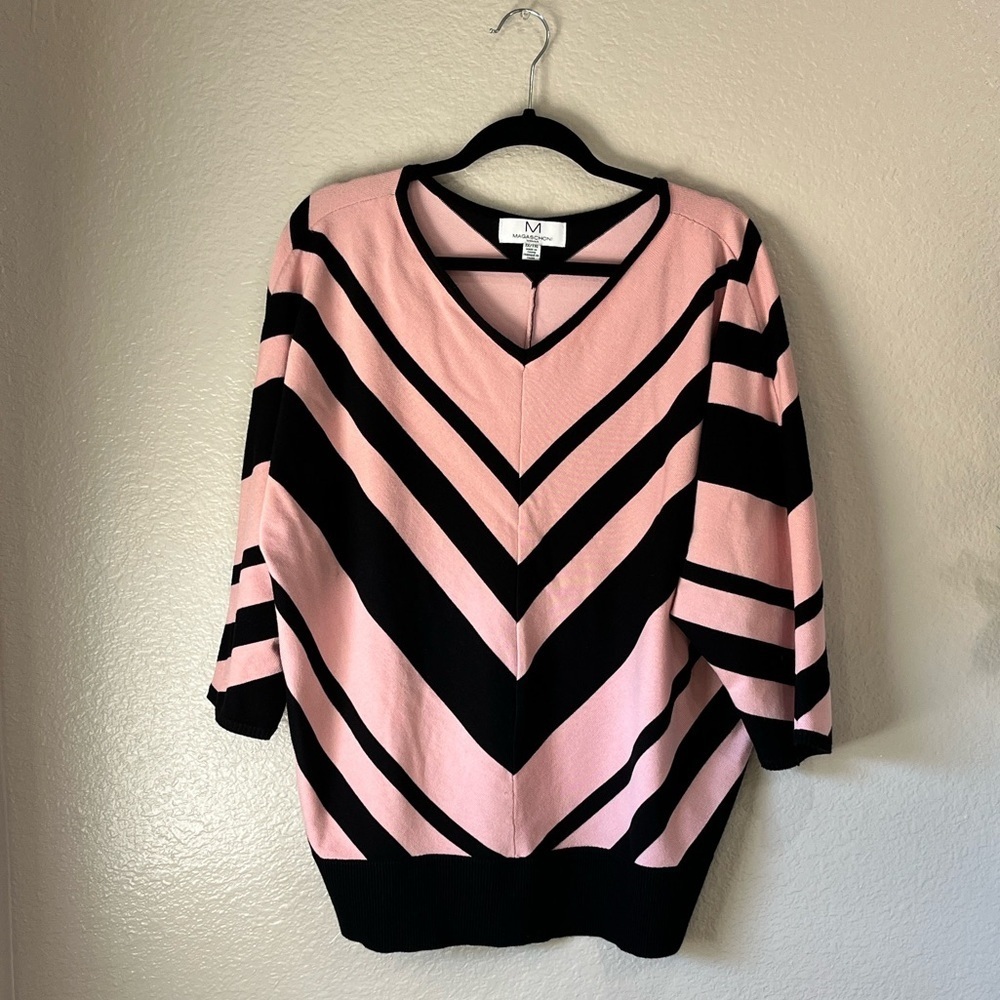 Magaschoni Pink Black Chevron V-Neck Sweater 3/4 Sleeves Chic Cozy Comfy Sz 2X